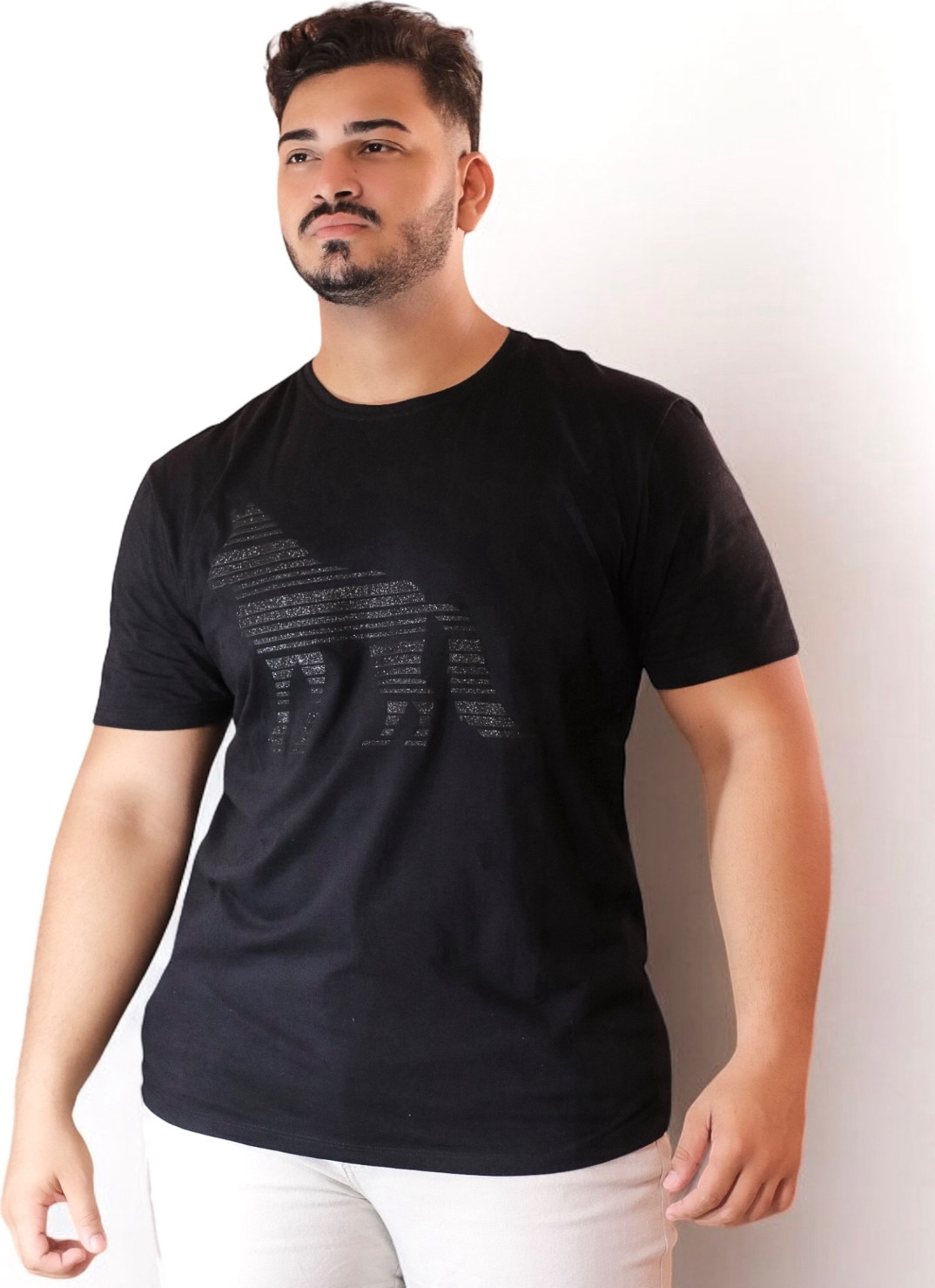 Camiseta Masc Touch Lobo Brilho Acostamento - Preta Ref.96102026 — Preto