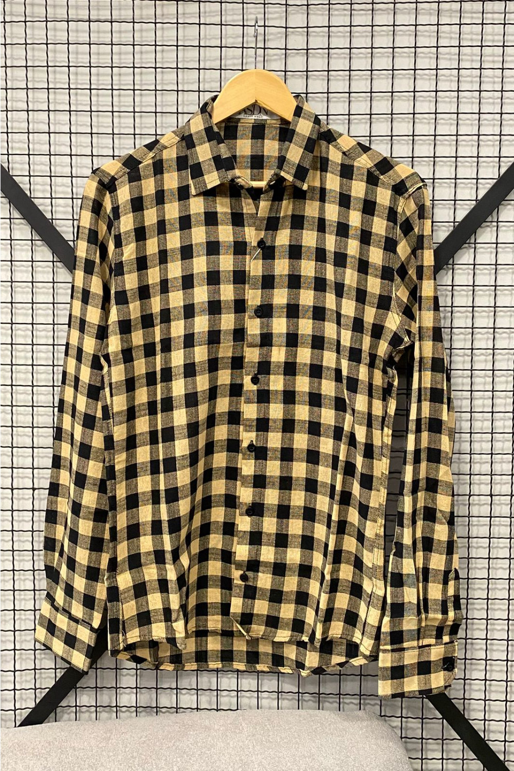 CAMISA XADREZ MANGA LONGA EM LINHO REF.80320 — Areia